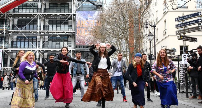 Flashmob -Romcivic - Les Enfants du Canal